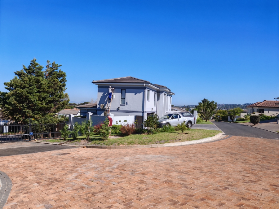 4 Bedroom Property for Sale in Dennegeur Western Cape